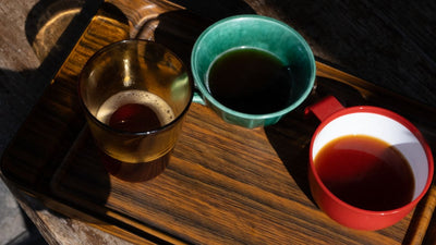Café fort = plus de caféine ? Démêler le vrai du faux